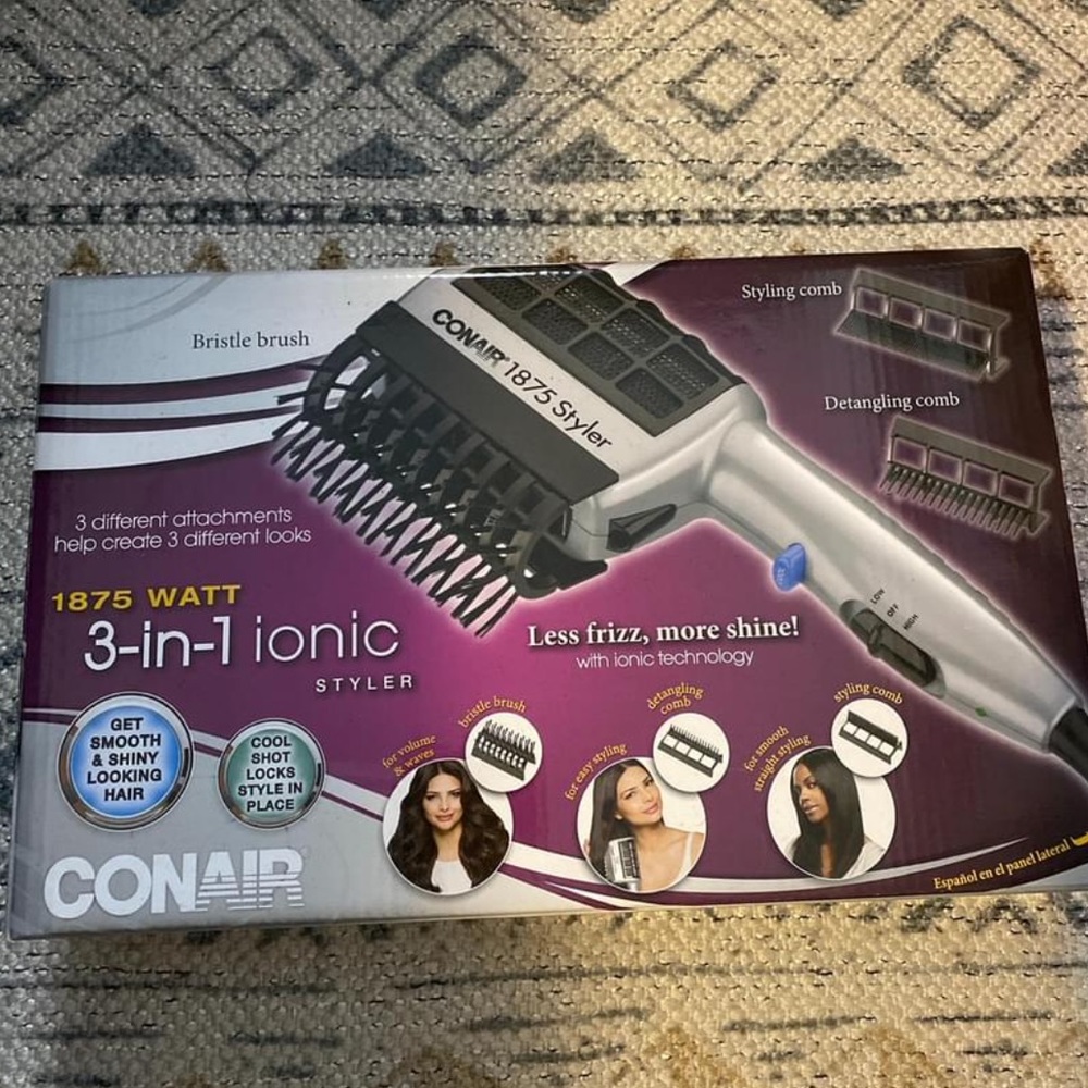 CONAIR 3 in 1 hair dryer / styler (new in box)